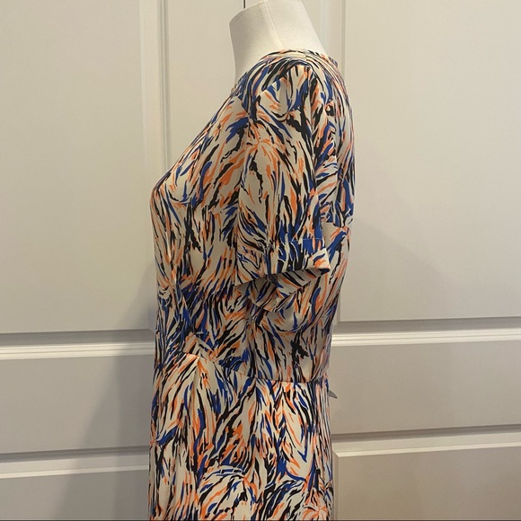 STELLA MCCARTNEY 100% Silk Short Sleeved Dress - Picture 9 of 13